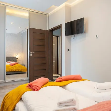 Daire Karkonosky Apartamenty- Salamandra Szklarska Poreba